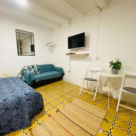 112 Santa Caterina In Apartment Barcelona Bagian luar foto